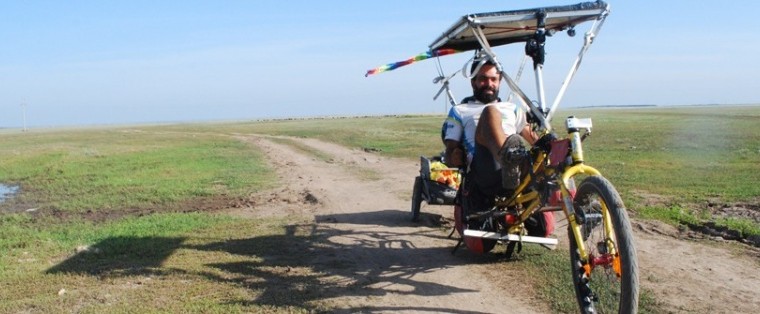 Cédric dans les steppes du Kasakhstan, peu de temps avant son arrivée...