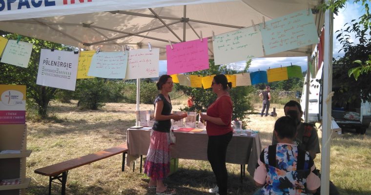 Stand Espace Conseil FAIRE et « Le Truck » de Soliha